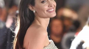 Снимки от рождения ден на близнаците на Джоли и Пит