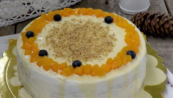 Домашна торта с Маскарпоне и компот от праскови