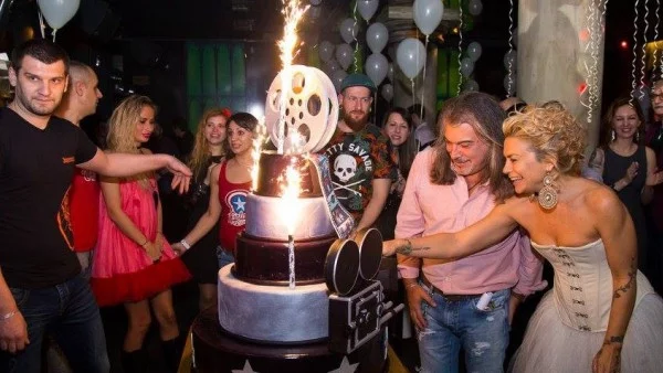 Ето как  Магърдич Халваджиян отпразнува 50 години