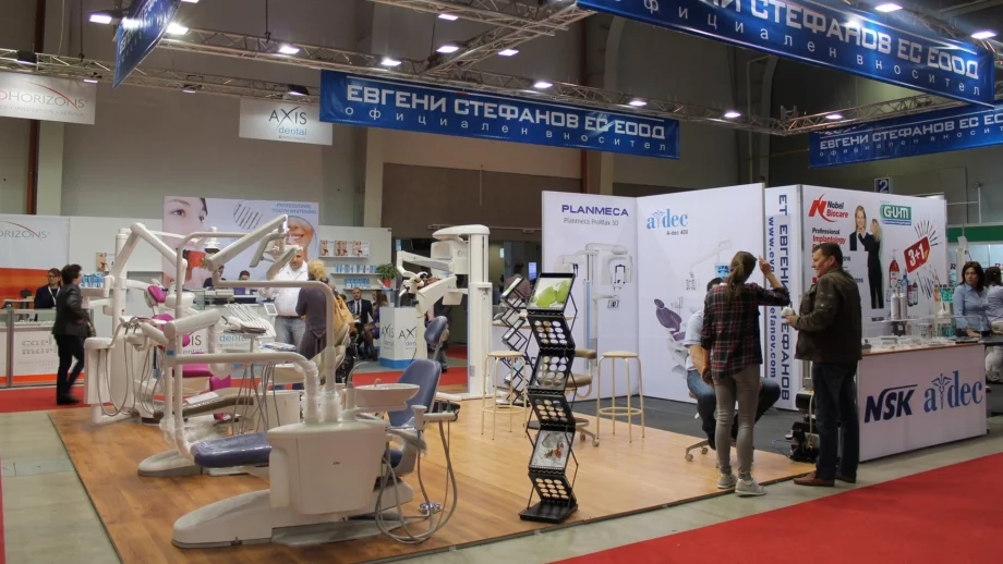 Български фирми получават еврофинансиране за участие в изложението Булмедика/Булдентал 