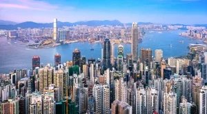 Един от всеки седем жители на Хонконг е милионер