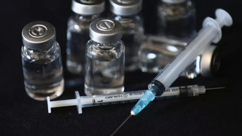 ЕС забрани износа на ваксини за COVID-19 без специално разрешение