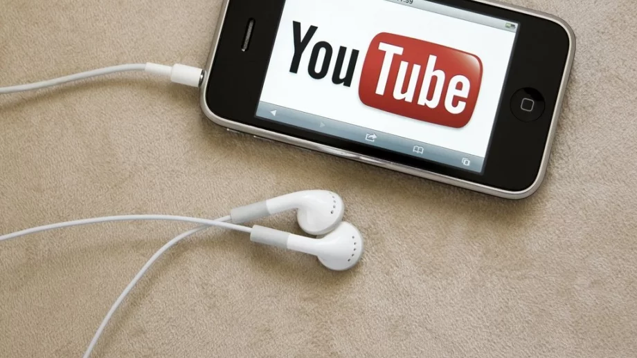 YouTube спира рекламите в канали с по-малко от 10 000 гледания 