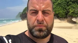 Почина тв водещият Роро Кавалджиев