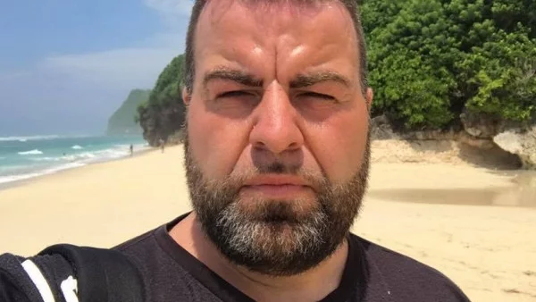 Почина тв водещият Роро Кавалджиев