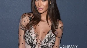 Никол Шерцингер с нова прическа (снимки)