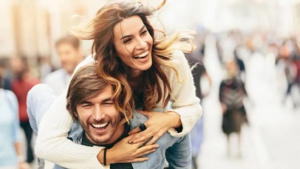 СИЛНА любов за 2 от зодиите в хороскопа за 18-23 април