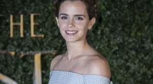 Ема Уотсън се съблече за Vanity Fair 
