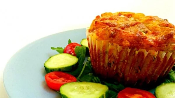 Кашкавалени мъфини