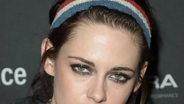 Кристен Стюарт си обръсна косата (снимки)