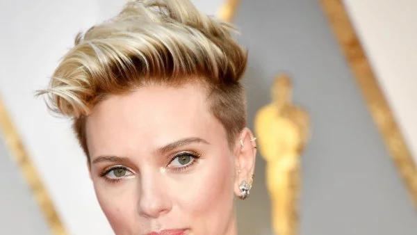 Скарлет Йохансон флиртува с бивше гадже