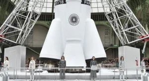 Chanel показа космическа колекция