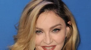 Мадона: Шарън Стоун и Уитни Хюстън за посредствени