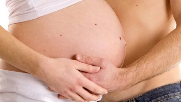 Защо е полезно бременните жени да правят секс