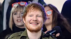 Ед Шийрън с поредица от рекорди във Великобритания