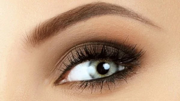 Каква си според формата на веждите ти