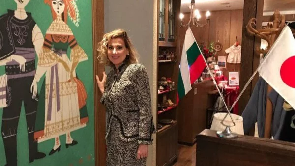 Илиана Раева празнува рожден ден в Япония (снимки)