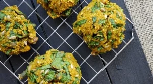 Булгурени кюфтенца със спанак