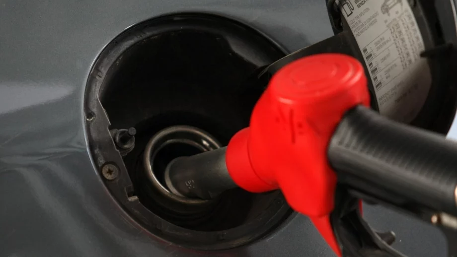 В решението на КЗК за горивата: "Основният ценообразуващ фактор са цените на конкурентите"