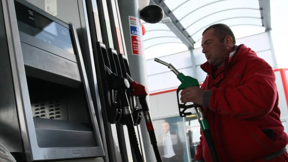 Спекула при горивата има само на отделни бензиностанции, твърдят специалисти