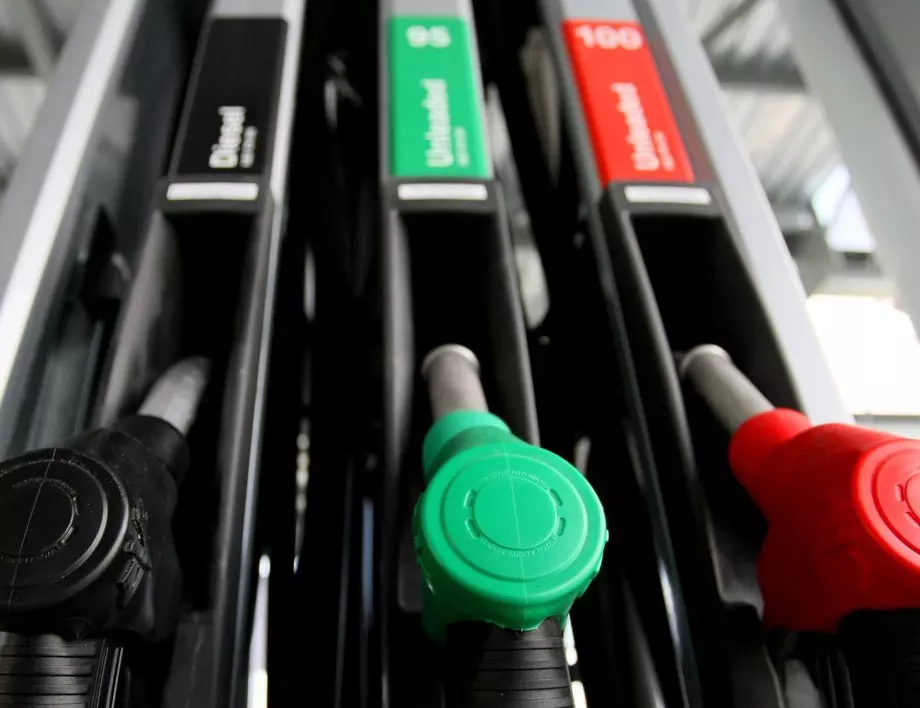 Без държавна подкрепа за ГЕРБ за 1 лв. компенсация при горивата: финансовото министерство обясни защо