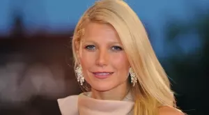 5 странни бюти ритуала на Гуинет Полтроу 