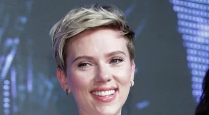 Скарлет Йохансон има политически мераци