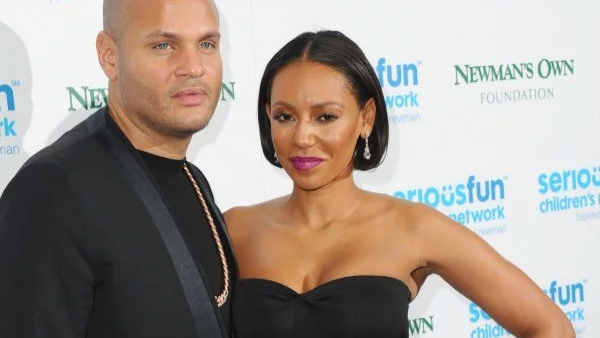 Мел Би обвини мъжа си в насилие