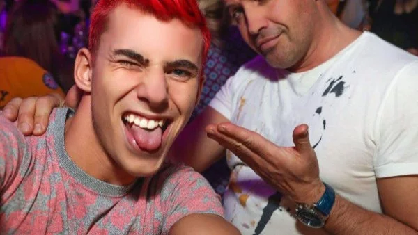  Били Зейн и Ивет Лалова купонясват заедно