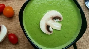 Енергизираща зелена супа