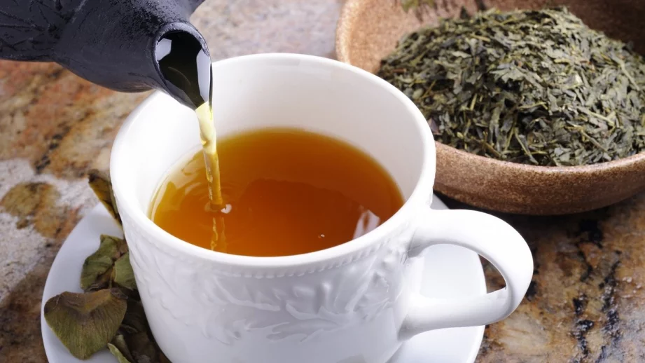 Чаша чай на ден намалява риска от Алцхаймер