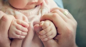 Бебе бе спасено у нас след сложна вътреутробна операция 