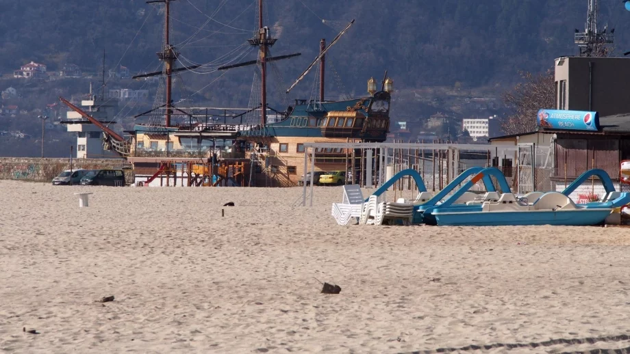 Наемът на Централния плаж във Варна ще струва над 134 000 лв. 