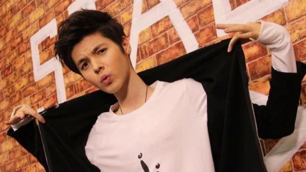  Кристиан Костов представи песента си за Евровизия в Лондон