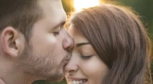 Луда любов в дневния хороскоп за 5 април 