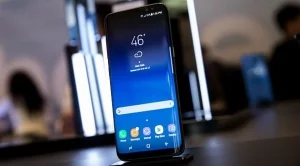 Как да използвате новия Samsung Galaxy S8 като настолен компютър