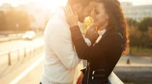 Хората идват в живота ни заради причина, сезон или за цял живот