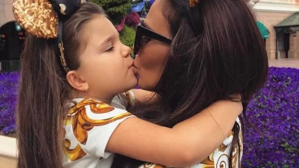 Николета Лозанова: Имам достойна наследница, защото обича шопинга