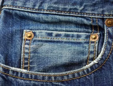 За какво служат малките джобове на дънките?