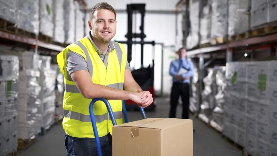 Фирмата на Васил Лазаров Вивекта търси да назначи складови работници 