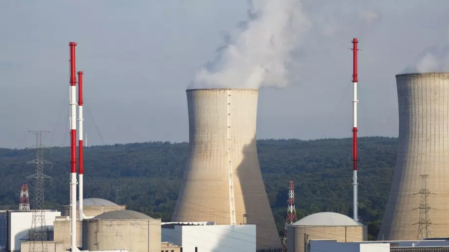 Германия затвори и последните си атомни централи