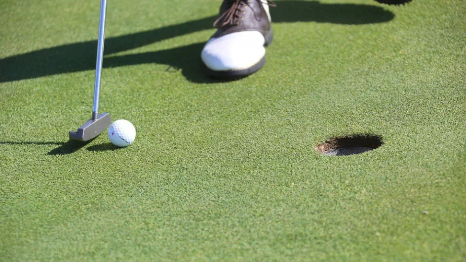 Голф туристи пълнят хотелите в Балчик 