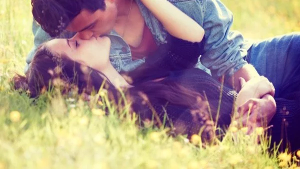 Разбери дали те харесва според зодията му