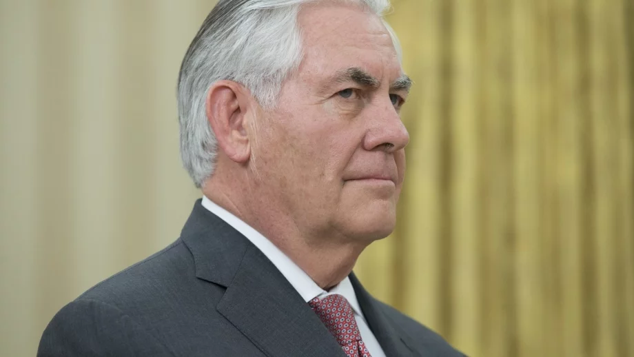 Тилърсън поиска преразглеждане на иранската ядрена сделка 