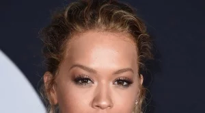 Рита Ора: Гордея се с извивките си