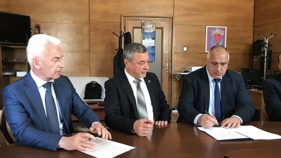 Разходният популизъм на новата коалиция 