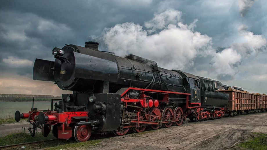 Гергьовски влак с парен локомотив пуска БДЖ