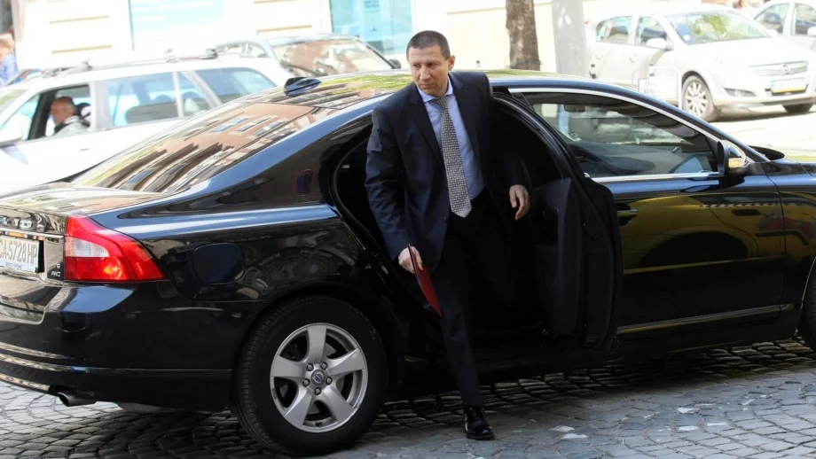 Към момента не разследваме настоящия състав на КЕВР, заяви Сарафов