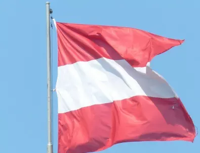 Нехамер: Австрия няма да стане член на НАТО