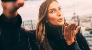 Какво издават снимките ни в социалните мрежи 